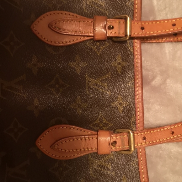 Louis Vuitton bucket bag - Picture 4 of 11